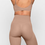 SKIMS BBL Butt Lifting Shorts M Photo 1