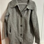 Source Unknown Gray Women's Sweater with Button Closure Photo 0
