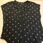 Torrid  Black Raccoon All Over Print Challis Button Front Dolman Blouse Size 0 Photo 0