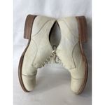 Frye Women’s Oxford Shoes US 7B Light Beige, Slightly Textured Leather Photo 2
