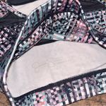 Jessica Simpson  The Warm-Up Compression Sports Bra Photo 1