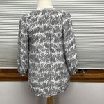 Cynthia Rowley  100% Silk Gray And White Brushstroke Patterned Blouse Size XS Photo 3