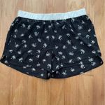 Madewell NWT  Silk Palm Tree Shorts Photo 0
