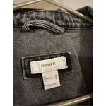 Forever 21 Women’s Gray Buttons Closure Denim Jacket Size M Photo 4