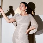 Betsy and Adam NWT Betsy Adam Drape Back Detail 3/4 Cape Sleeve Draped Round Neck Metallic Crinkle Ruched Sheath Gown in gold. Size 6. Photo 7