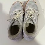 ASICS Volleyball Shoes Photo 1