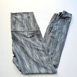 Lululemon Wunder Under Hi-Rise 7/8 Tight Size 8 25" Arrow Jacquard Grey Silver Photo 3