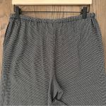 Old Navy Plaid Drawstring Straight Leg Draped Pant in Black and White Small Photo 7