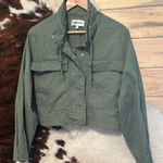 Vigoss Women’s Green 100% Cotton Oversized Cropped Fit Utility Jacket Size Small Photo 0