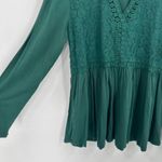 Torrid  Green Lace Cutout Babydoll Blouse Size 0‎ Large Flowy Cut Out Neck Photo 6