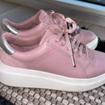 UGG Scape Platform Sneakers Photo 3