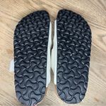 Birkenstock  Arizona Big Buckle High Shine Sandals Ivory Patent Leather Size 39/8 Photo 9