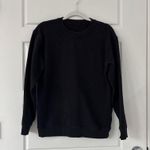 Lululemon  Long Sleeve Crewneck Photo 0