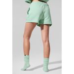 Alo Yoga Accolade Short Spearmint S Photo 2