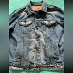 Levi's Levi’s Blue Denim Trucker Acid Wash Jacket‎ Button Up distressed Sz Medium Photo 2