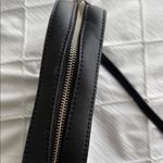 Guess  Elegant Black Crossbody Bag Photo 3