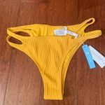 Cupshe  | textured high leg bikini bottom Photo 0
