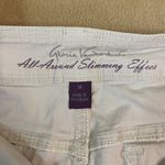 Gloria Vanderbilt Capri Pants Women's Sz 18 All-Around Slimming Effect Beige EUC Photo 5