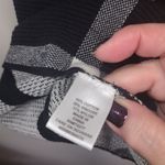 Elle  Heavy Knit Black and White Plaid Skater Skirt Photo 9