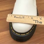 Dr. Martens 2976 White Quad Smooth Leather Platform Chelsea Boots Size 6 Women’s Photo 9