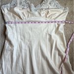 Eve Stillman. Vintage l. Magnin Couture New York Cream Lace Trim Slip Photo 4