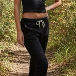 Vuori Performance Joggers Photo 0