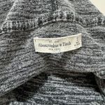 Abercrombie & Fitch Abercrombie‎ and Fitch Grey Cropped hoodie Size Small Photo 2