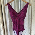 Eddie Bauer Women's Ruched Shaping Twisted Racerback Padded One Piece Swimsuit S Photo 4