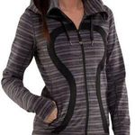 Lululemon Athletica Stride Jacket Black Stripes Galore Sz 2 XS Athleisure Casual Photo 0