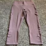 Alo Yoga  High-Waist Slice Capri leggings size small Photo 0