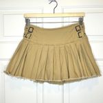 Madden Girl Khaki Pleated Mini Skirt Buckle Detail Raw Hem Size XS Photo 1