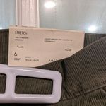 American Eagle  90s Straight Cordaroy Green Jeans‎ Size 6 Long Photo 2