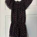 Xxi Essentials sleeveless ladies blouse is a size small P. Photo 0