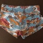 Juniors Tropical Hawaiian Print Booty Shorts Elastic Waist Stretchy Size Small Blue Photo 4