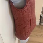 Active USA puffer vest in rose small quilted trendy hiking Photo 2