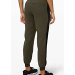 Lululemon  On the Fly Jogger Women's 6 Olive Black Velvet Trim Special Edition Photo 1