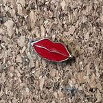 Origami Owl - Lips Charm Photo 0