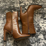 Pretty Little Thing Brown textured heeled boots  Photo 0