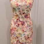 Emerald Sundae Cream Floral Fitted Midi Dress - Size 9 Photo 0