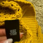 Kenneth Cole Sweater Photo 3