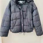 Urban Outfitters  Zip Up Puffer Jacket Black Sz Medium Photo 2