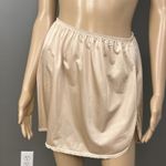 Vanity Fair Vintage  Half Slip Short Med Beige Tan Nylon 11760 Lace Slit 16" Photo 2