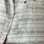 ASICS  Rain Jacket Photo 1