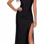 La Femme NWT 28506
Off the Shoulder Dress with Tie Back and Slit Black Sz 4 $348 Photo 0
