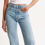 Abercrombie High Rise 90s Relaxed Jean Size 27 Photo 0