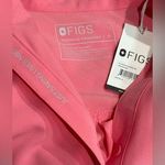 FIGS NWT Rafaela Oversized Scrub Top Technical Collection WOS Small Deep Pink Photo 2