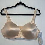 Bravado NWT  Designs Nursing Bra 
Bra Fits For Breastfeeding 
Hook & Eye
C7 Photo 0