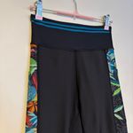 Johnny Was Bee Active High Waist Leggings Pockets Black Tropical Womens Size XS Photo 5