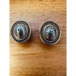 Vintage Silver & Gold‎ Tone Oval Textured Shield Chunky Clip Photo 5
