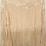 Chelsea and Violet  top Photo 0